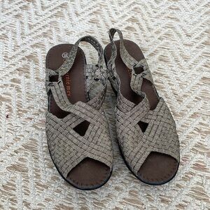 Bernie Mev. BM gold shoes 39 or 9